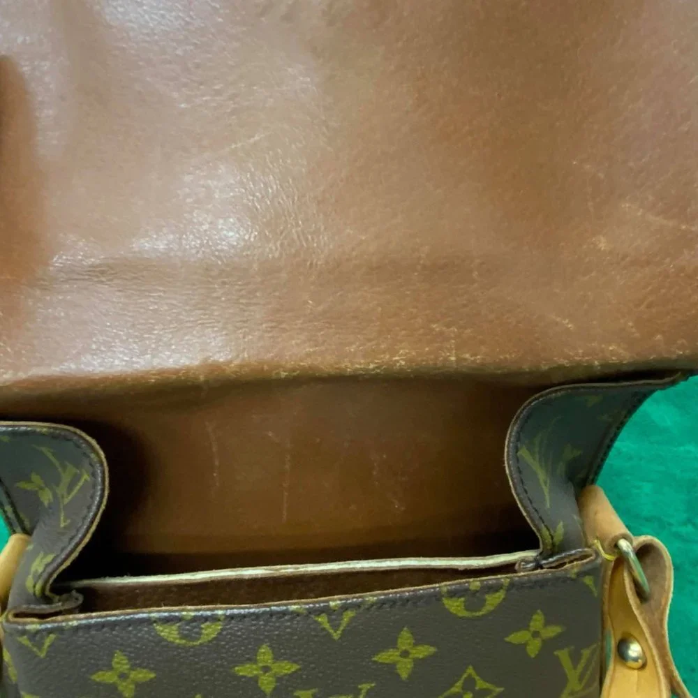authentic Louis Vuitton Shoulder Bag Cartouchiere mm